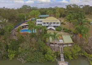 Claren Park - Howard