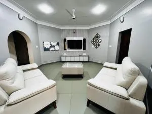 Dhwani - two bedroom home with patio - Nelamangala