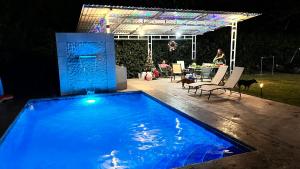 Apartamento el Guanacaste, cerca Tamarindo con Piscina