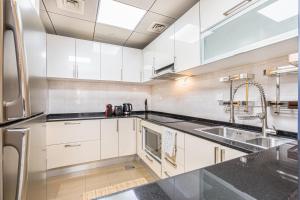 Elegant Home in the Heart of Marina