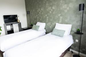 Trendy Room w Free Parking & Private Bathroom