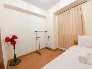 Best 2BR at Apartment Gateway Ahmad Yani Cicadas By Travelio