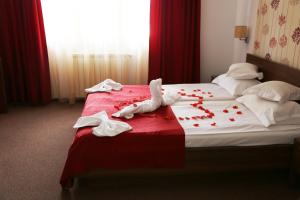Standard Family Room (2 Adults + 1 Child) room in Vila Evergreen