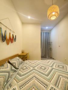 Phòng Giường Đôi Có Phòng Tắm Riêng (Double Room with Private Bathroom)