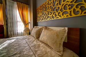 Million Old City Apartment