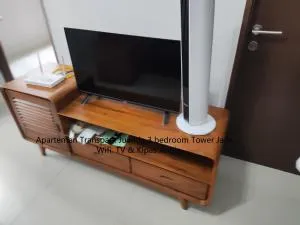 Apartemen 3 Bedroom Transpark Juanda Bekasi Full Furnished - 贝克西