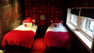 Superior Double Room room in City Retreat Edinburgh ApartHotels