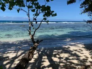 Miom Hamlet - Camping and Swimming, in Kavieng - Kavieng
