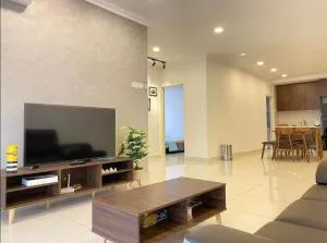 Spacious 3bdroomKSLdaya - Kangkar Teberau