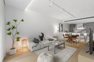 2B2B Luxe Resort Style Apt at Beach & Luna Park