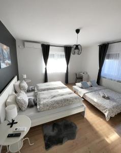 4 STARS APARTMENTS Near Airport