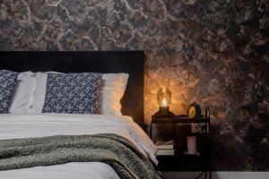 Old Town by Humpback