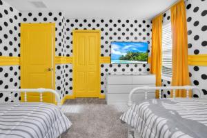 Spacious Villa Retreat with 9 Bedrooms 6381