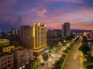 Calvin International Hotel Guangzhou Baiyun International Airport Huadu Plaza Branch - Free Deliver Service to Guangzhou Baiyun International Airport & Free Deliver Service to Canton Fair Complex During Canton Fair Period - 清远