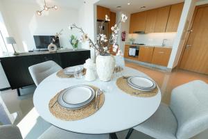 Luxurious 1BR in Opera Grand 5 mins walk to Burj Khalifa