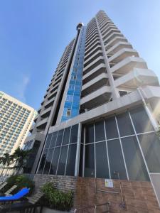 Markland Condominium Beach front Pattaya