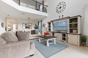 Orlando Villa 6461: Luxury 5-Bed Pool Home near Disney