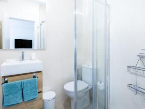 K1. Cozy Las Flores with Pool