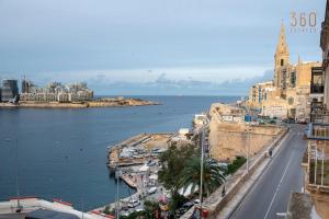 Unique seafront Loft overlooking Vallettas views by 360 Estates