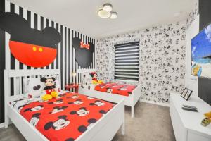 Orlando Villa 6246: Premier Villa Near Disney at Windsor