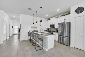 Luxury Villa at Storey Lake Resort Near Disney – Orlando Villa 6253