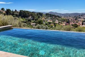 Superbe villa au calme avec vue