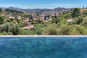 Superbe villa au calme avec vue