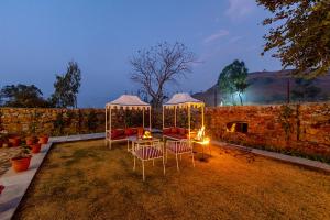 ELIVAAS Amber Royale 3 BHK with Pvt Pool & Terrace