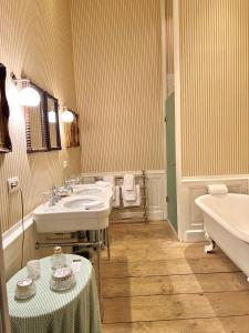Maisons d'hotes Chateau du Tertre : Chambre Double