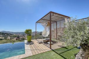 Villas Superbe villa au calme avec vue : photos des chambres