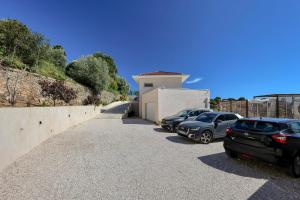 Villas Superbe villa au calme avec vue : photos des chambres