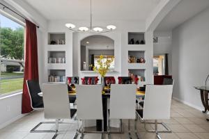 Luxury Villa with private Pool Emerald Island Resort Orlando Villa 5074