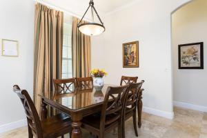 Luxury Villa with Private Pool on ReResort and Spa Orlando Villa 5085