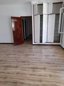 Appartement F2 dans un quartier résidentiel - Canastel