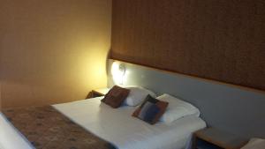 Hotels Hotel Cositel, Coutances : photos des chambres