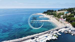 Le Frangipanier - Port de Carqueiranne et plages