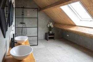 Newly Built Nature Villa, WiFi and clean