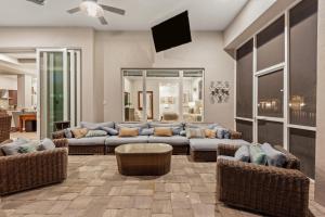 Luxury Mansion on ReResort and Spa Orlando Mansion 5168