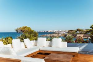MareLuxe & Pool - Villa By The Sea