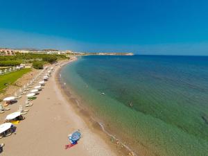 Kolymbia Bay Art - Adults Only