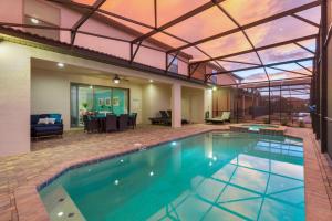 The Ultimate 8 Bedroom Mansion on Windsor at Westside Orlando Mansion 5399