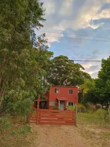 Casita roja - 蓬塔巴雷纳