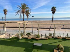 PRIMERA LINEA PLAYA PATACONA, VALENCIA