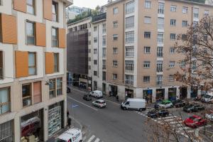 Arena Modern Apartment