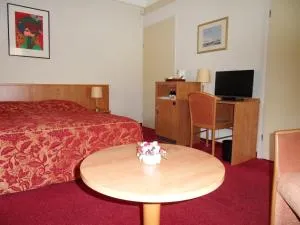 福尔营地别墅旅馆 - Groot-Ammers