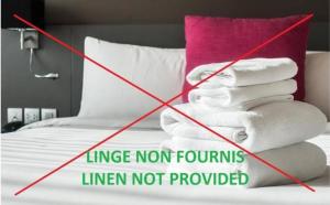 Campings Camping Onlycamp La Gatine : Grande Chambre Double ou Lits Jumeaux