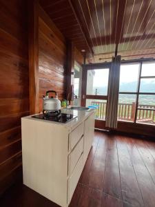 Agriya Lubis Cabin 2