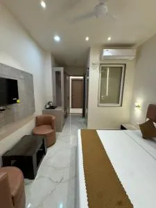 Sethi Grand Hotel - Transport Nagar