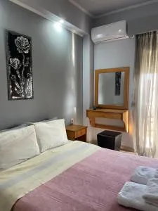 Voras Apartments - Megaplátanos