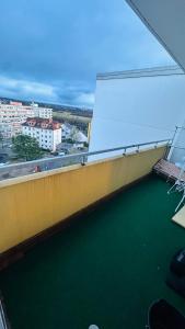 1 Room in 2 Room Apartment in Downtown near Frankfurt